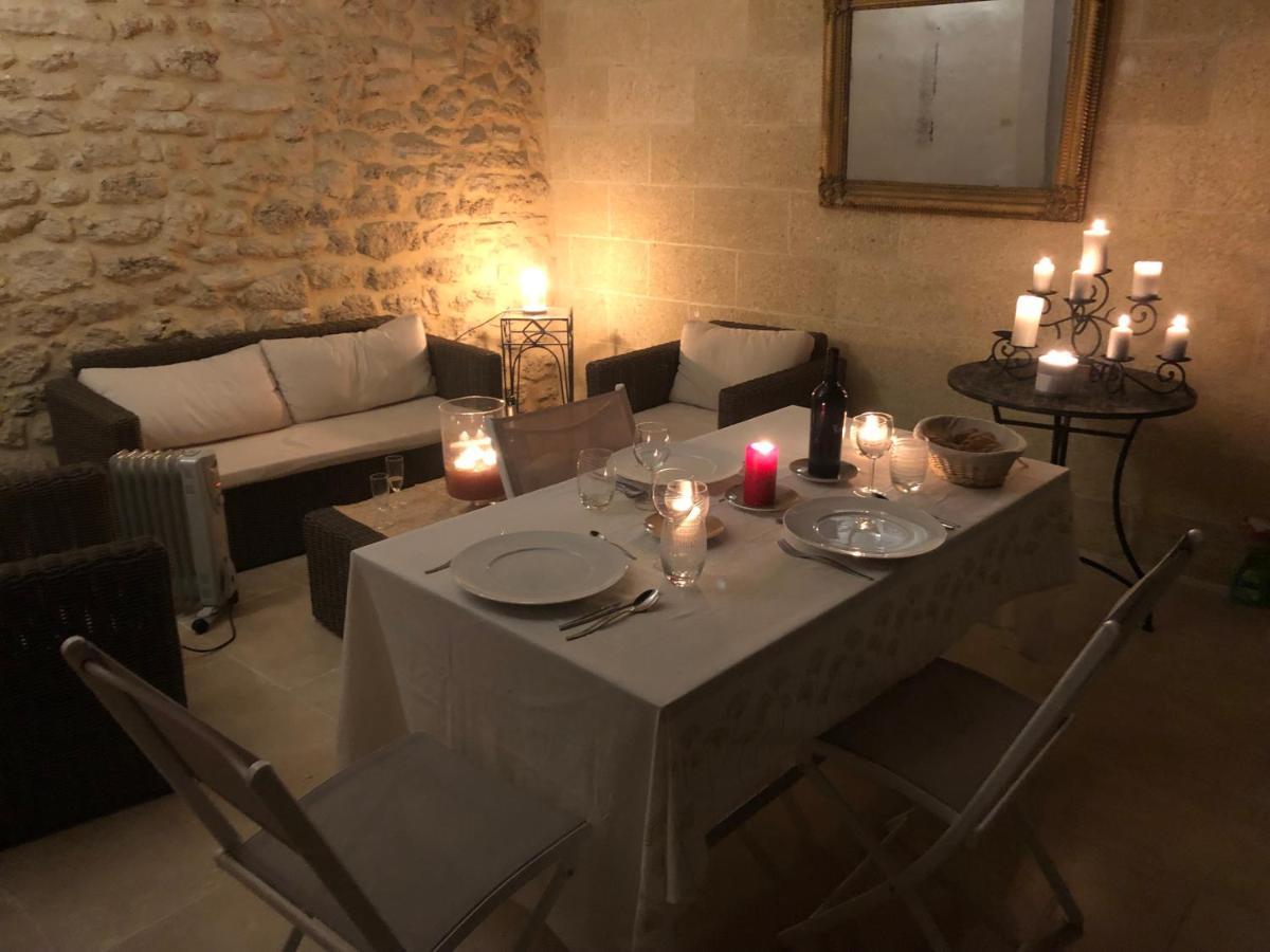 Le Patio Du Murier Vers Pont du Gard Bagian luar foto